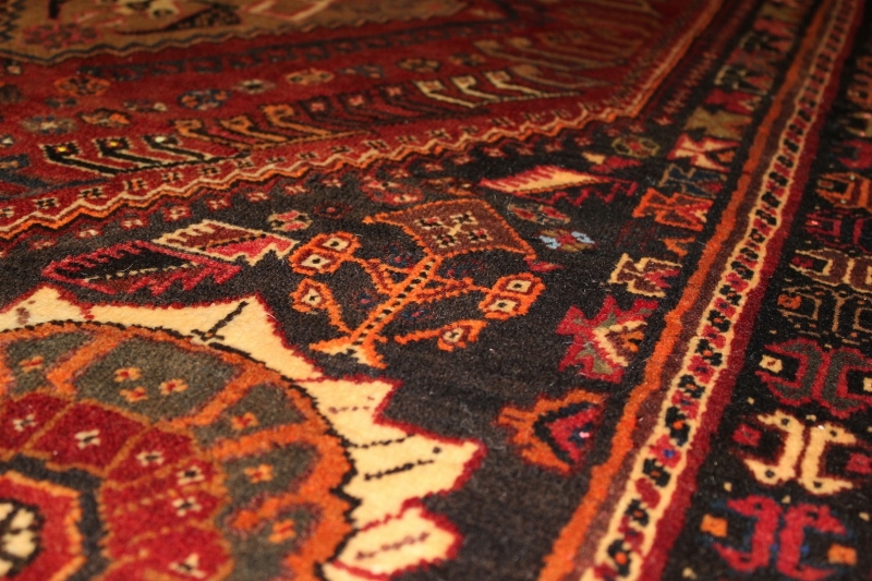 3.4-persian-qashgai-rug.jpg 3.4-persian-qashgai-rug.jpg