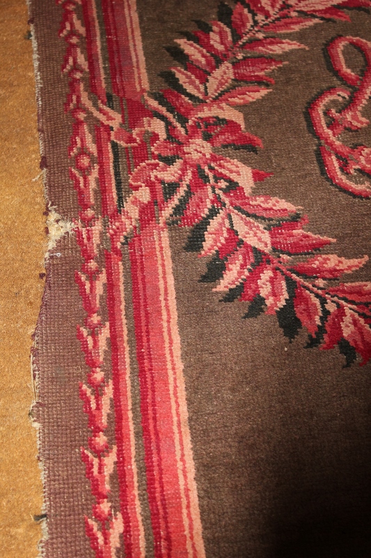 crest-rug-side-damage.jpg crest-rug-side-damage.jpg