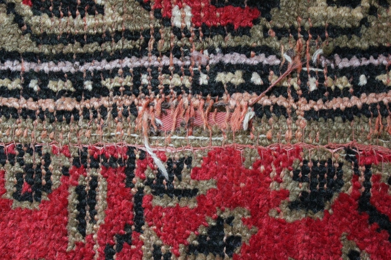 hole-weak-old-repair.jpg hole-weak-old-repair.jpg