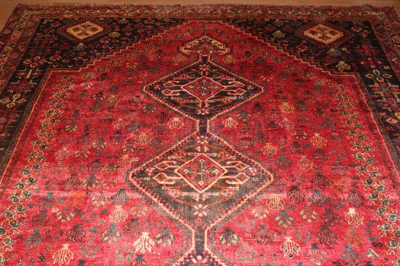 persian-qashgai-rug-1-1-.jpg